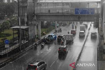 BMKG: Waspadai potensi  hujan ringan hingga cuaca berawan pada Sabtu