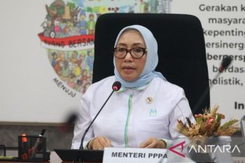 Indonesia pushes for stronger child protection against online gambling