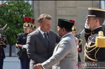 Prabowo begins France state visit with Elysee ceremony