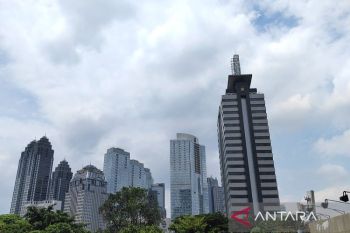 BMKG: Surabaya Jumat ini berpeluang cerah berawan hingga berawan tebal
