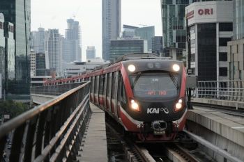 Hari Ini Tarif Rp8 Berlaku di LRT Jabodebek dan Sebagian Besar Commuter Line, 27.620 Tiket Diskon KAI Terjual