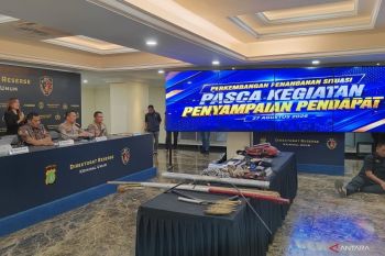 Jakarta Police, Military prioritize recovery after riot
