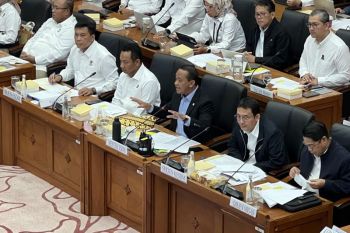 Bahlil usulkan subsidi listrik naik di 2027 jadi Rp117,84 triliun