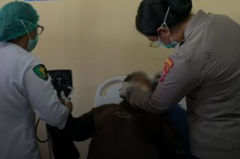 Satgas Damai Cartenz evakuasi satu korban penculikan di Jila ke Timika