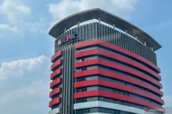 KPK search Agrarian Ministry over land rights corruption case