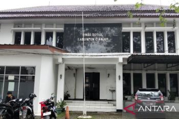 https://img.antaranews.com/cache/350x233/2026/09/15/dinsos-of.jpg