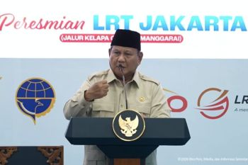 Prabowo calls for Jakarta to become a green city