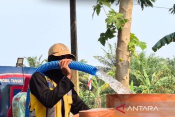 Pemerintah pasok 98 ribu liter air bersih di Samarinda