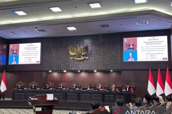 MK tak dapat diskualifikasi Gibran meski tak temukan bukti ijazah