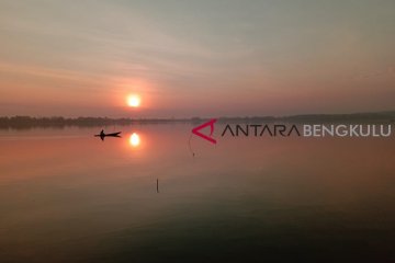 Danau Dendam Tak Sudah