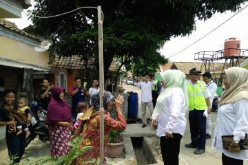 Bupati Irna datangi warga Kadomas terdampak reaktivasi rel kereta api Rangkas-Pandeglang