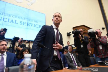 Bos Facebook berikan keterangan di hadapan anggota kongres AS