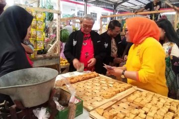 BI Cirebon edukasi pedagang di Kuningan melalui