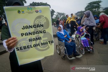 Sehari Bersama Anak Disabilitas