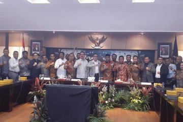 Pemprov - DPRD Maluku konsolidasi terbitnya UU Daerah Kepulauan