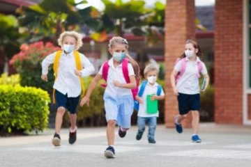 Tips aman anak saat kembali belajar tatap muka di sekolah