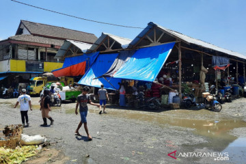 Pengelola Pasar Induk Cibitung Bekasi harap perekonomian bangkit