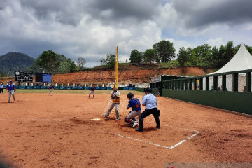 TD sofbol PON Papua akui kondisi arena terlalu terbuka