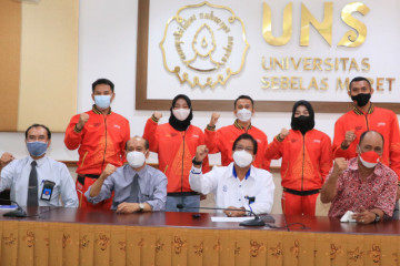 UNS gratiskan biaya kuliah mahasiswa peraih medali pada PON Papua