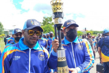 Kirab api PON XX Papua dimulai dari Sorong, Papua Barat