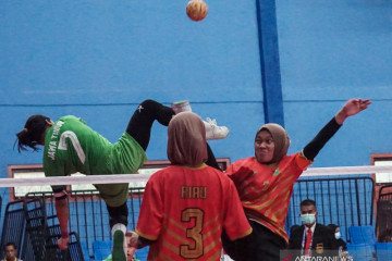 PON PapuaL Sepak takraw Putri Jawa Timur menang