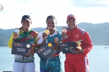 Papua sabet dua emas dayung PON Papua