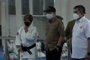 Sekda Jabar ingatkan atlet jaga kesehatan dengan prokes