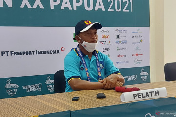 Pelatih sepak bola putri Babel akui pemainnya gugup di laga awal