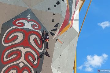 Atlet panjat tebing keluhkan cuaca ekstrem di Mimika