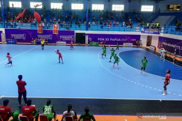 Bola tangan putri Papua kalah tipis dari Jatim 11-12