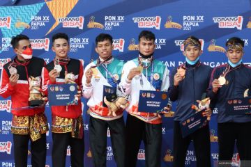 Pesilat tuan rumah amankan medali emas ganda putra