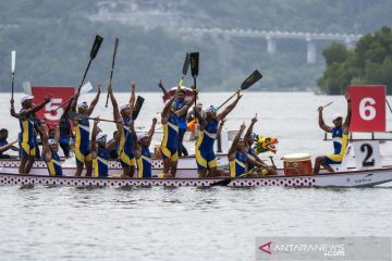 Jabar rebut emas Traditional Boat Race 200 meter putra PON Papua