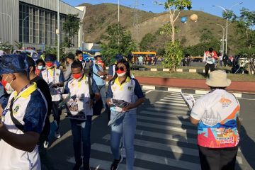 PB PON bagikan koran "Arena PON Papua" sebarluaskan prestasi atlet