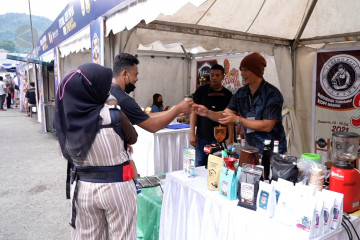 Nikmatnya menyesap kopi khas Papua