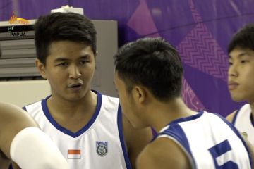 Satpam sekolah, pelatih pertama Kapten Tim Bola Basket Jateng