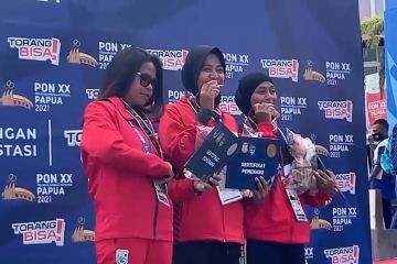 Suci Istuni sumbang emas selam laut putri DKI Jakarta