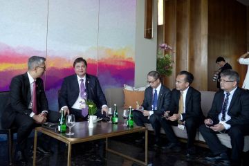 Menko Airlangga bahas kelapa sawit dan karet dengan Malaysia