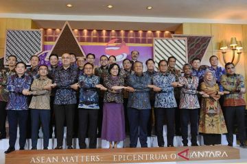 Pertemuan menteri keuangan dan gubernur bank sentral ASEAN