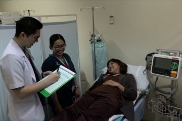 Jaga kesehatan, wartawan bisa suntik vitamin di media center KTT ASEAN