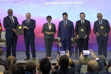 Menlu Retno: Indo-Pasifik jangan jadi teater rivalitas kekuatan besar