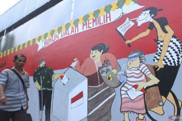 KPU Jakbar distribusikan logistik pemilu ke kecamatan mulai 1 Desember