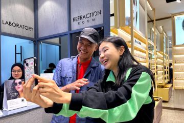 Jelang debat pertama, Ganjar berakhir pekan di mal Jakarta