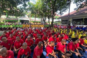 Ratusan disabilitas mental dapatkan sosialisasi pemilu dari KPU Jakbar