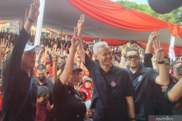 Ganjar komitmen perbaiki data petani untuk atasi kelangkaan pupuk