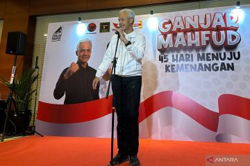 Ganjar berduka relawannya di Jateng meninggal karena kekerasan