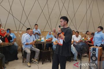 Kaesang percaya kemampuan Gibran, kecuali untuk senyum