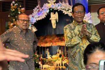 Menko Polhukam: Natal dan Tahun Baru berjalan lancar