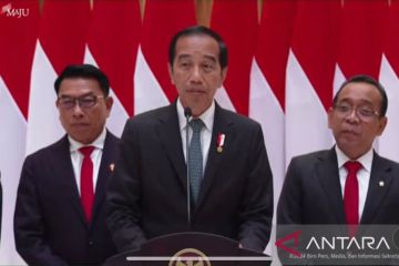 Jokowi beri masukan debat pilpres untuk ketiga pasangan calon