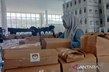 KPU Kudus: Pengemasan logistik tinggal menunggu surat suara pengganti