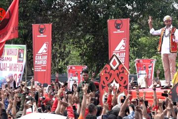 Dengar keluhan petani sawit, Ganjar janji bentuk badan sawit Nasional